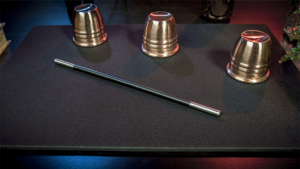 Deluxe Close-Up Pad 16X23 (Black) - Murphy's Magic Supplies - Trick