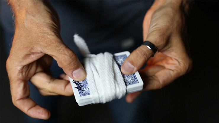 Ultimate Ambition Improved Red (Gimmicks and Online Instructions) - DARYL - Trick – Image 4