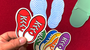 Magical Sneaker - Tenyo Magic - Trick