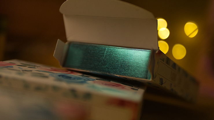 Flower Deck (Gilded Roses) Playing Cards – Image 3