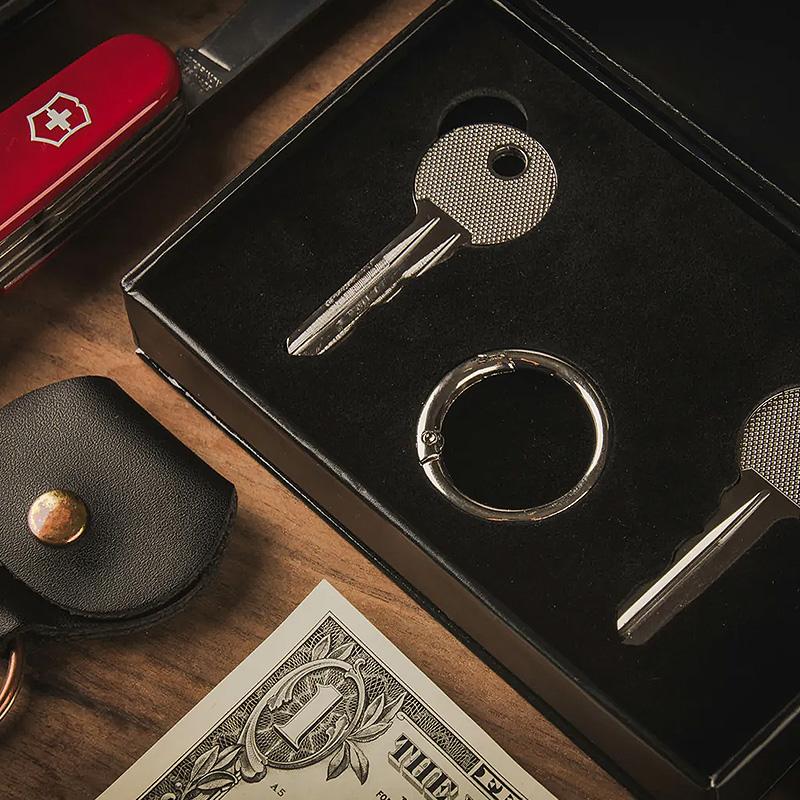 Swiss Key - Nicholas Lawrence & Hanson Chien – Image 2