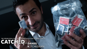 Catched (Gimmicks and Online Instructions) - Daniel Ketchedjian - Trick