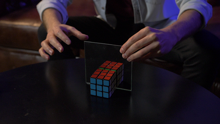 Mirror Standard Rubik Cube (Gimmick and Online Instructions) - Rodrigo Romano - Trick – Image 4